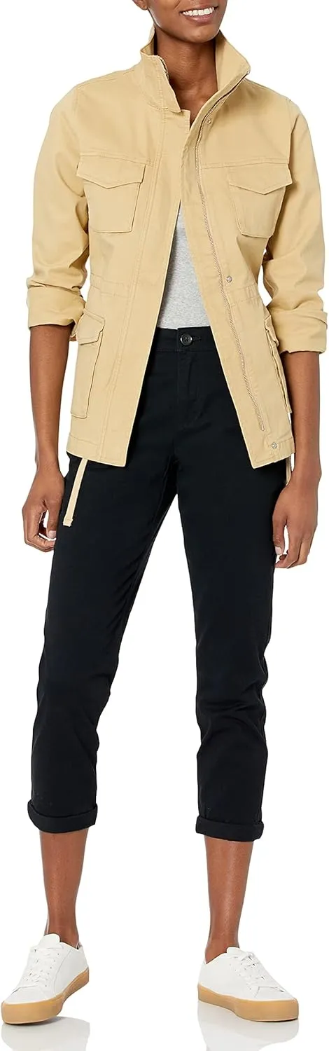 Amazon Essentials Women's Mid-Rise Slim-Fit Cropped Tapered Leg Khaki Pant (Available in Plus Size)
