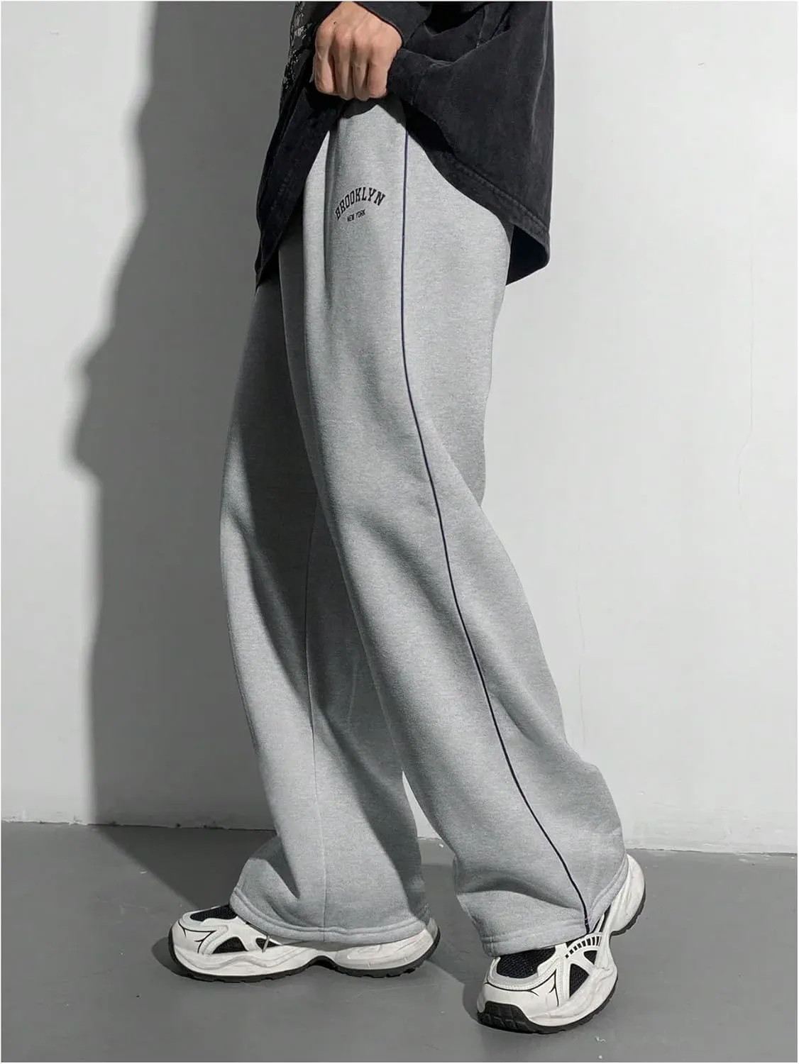 Boy's Letter Graphic Wide Leg Sweatpants Drawstring High Waist Baggy Pants Track Pants Joggers
