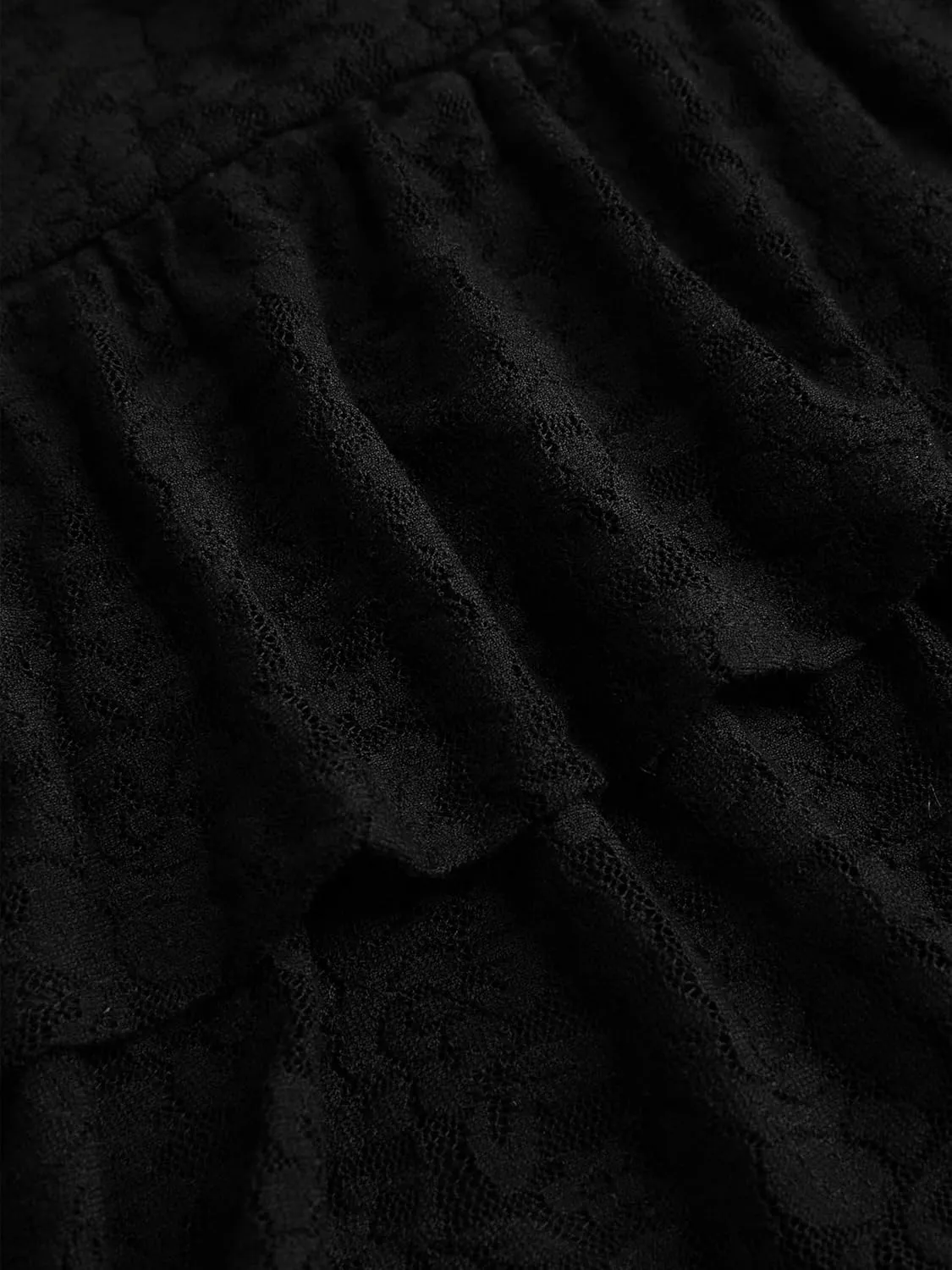 CIDER Women's Ruched Floral Lace Knit Layered Mini Skort