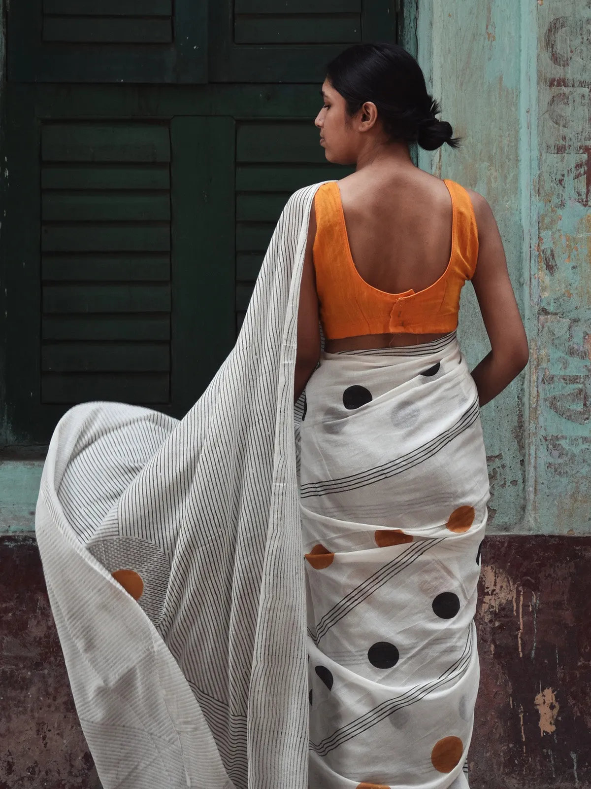 Geometry Black Orange Dot  Saree
