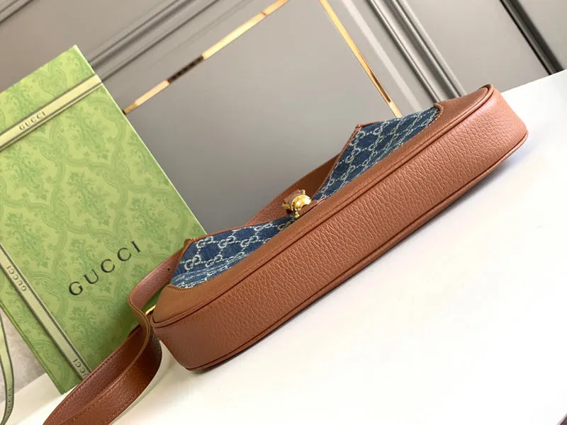 Gucci   Luxury Bags  1044