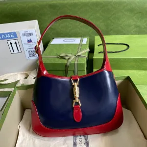 Gucci   Luxury Bags  1052
