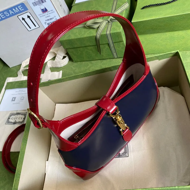 Gucci   Luxury Bags  1052