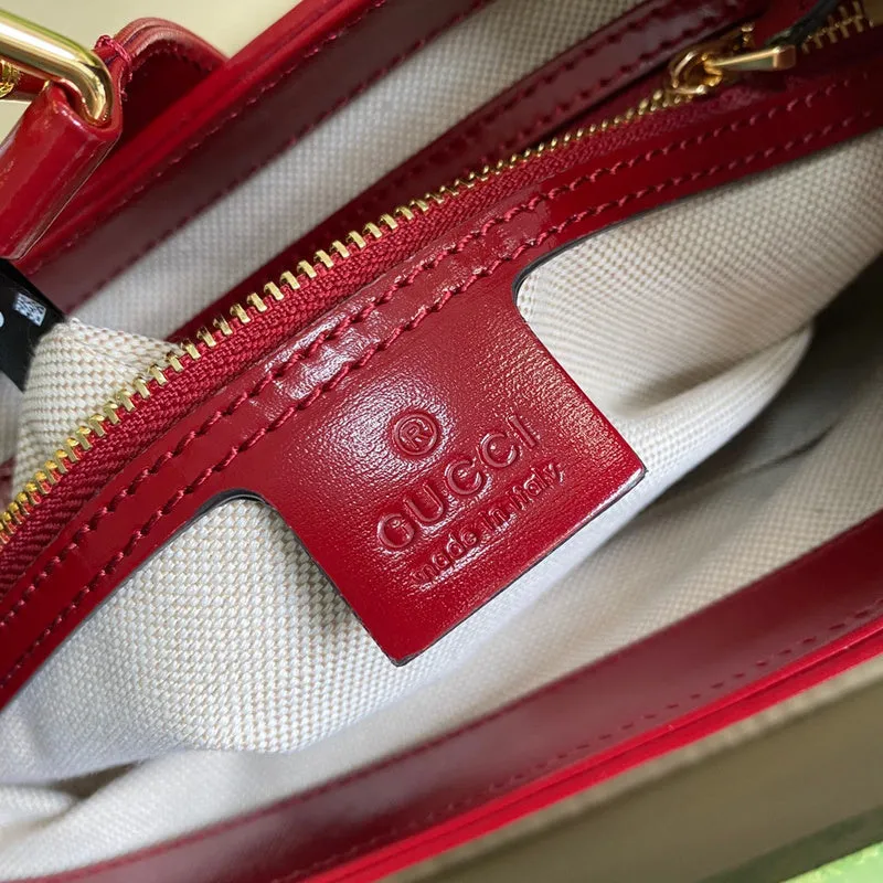 Gucci   Luxury Bags  1052