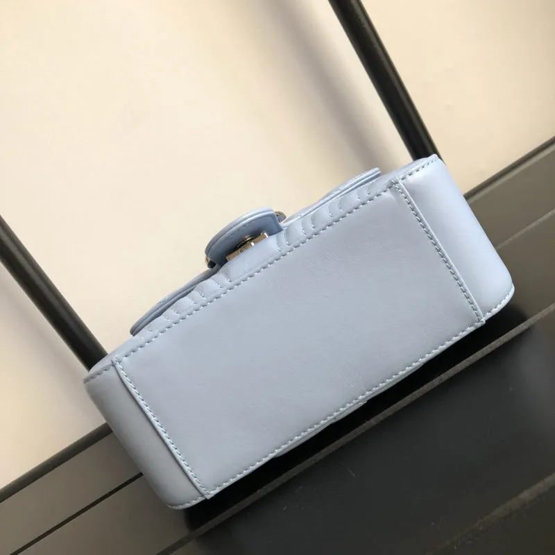 Gucci   Luxury Bags  1105