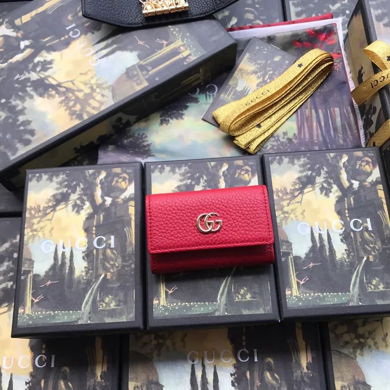 Gucci   Luxury Bags  908