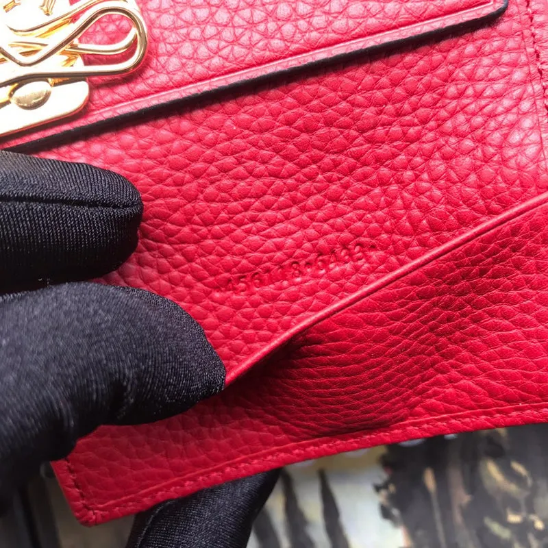 Gucci   Luxury Bags  908