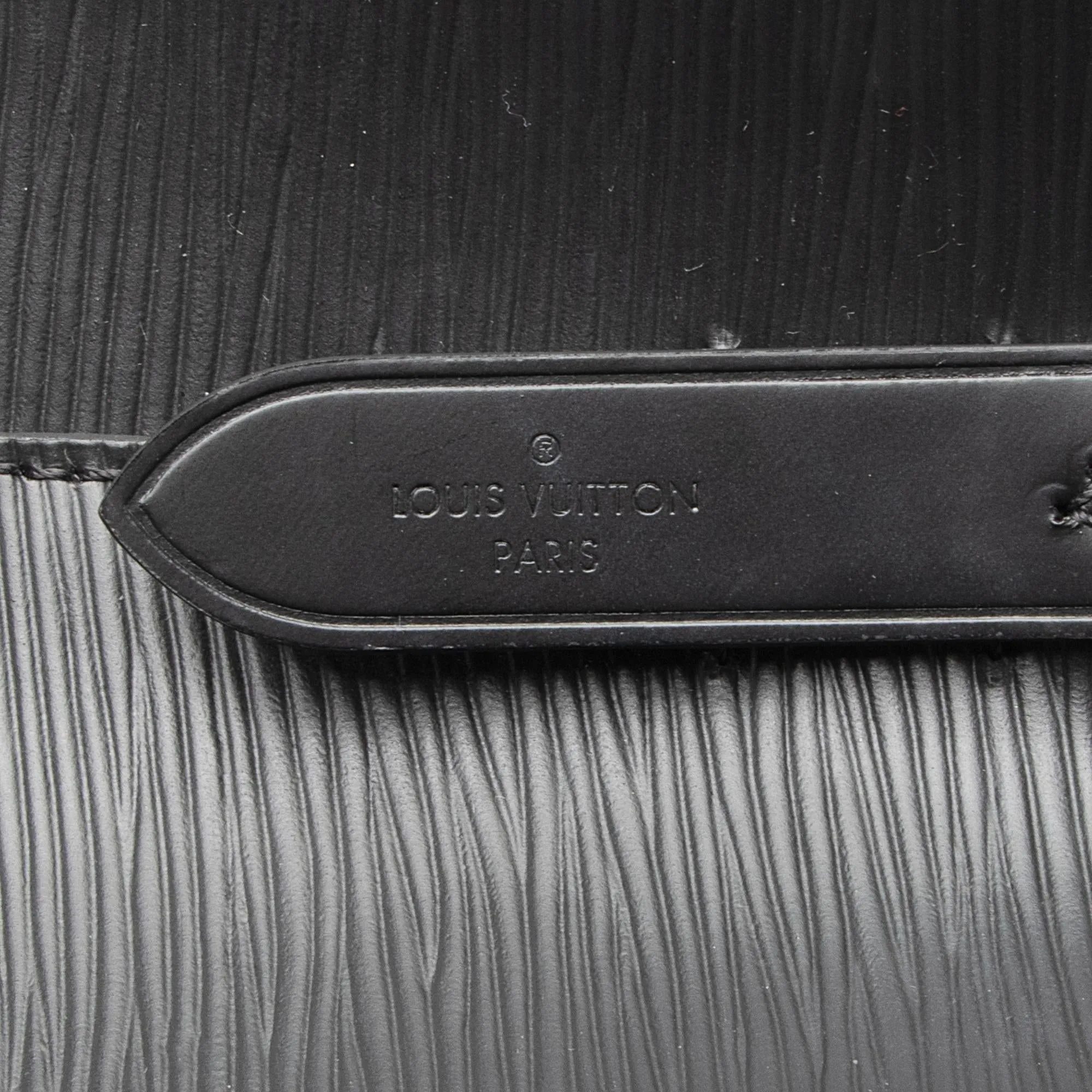 Louis Vuitton Epi Leather Neonoe Shoulder Bag (SHF-23154)