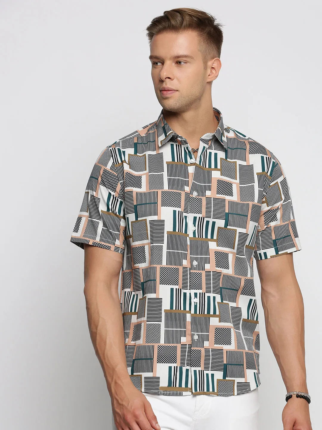 Men Grey Slim Fit Geometric Printed Spread Collar Cotton Casual Shirt