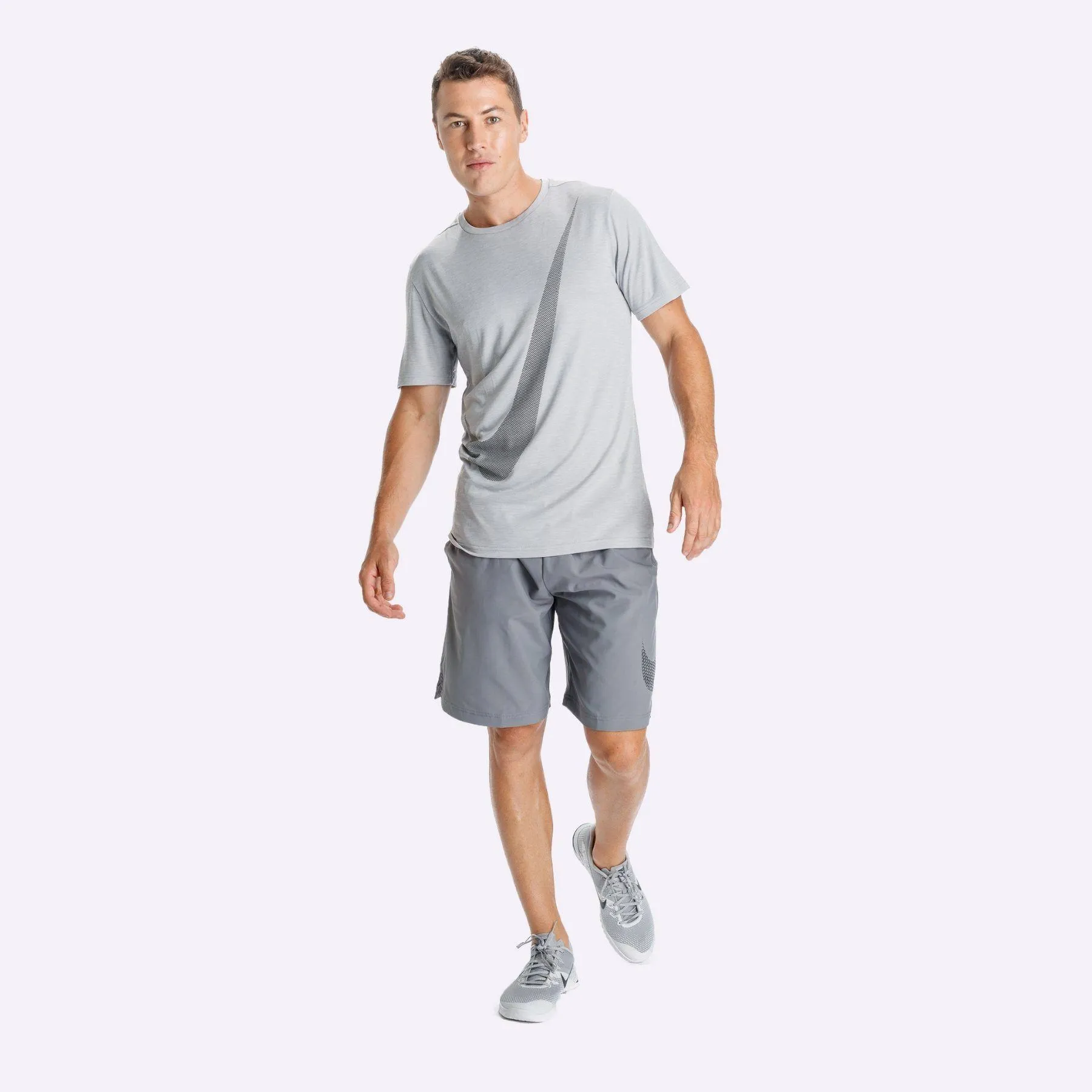 Nike Breathe - Men's Short-Sleeve Hyper Dry Training Top - Vast Grey/Atmosphere Grey/Black
