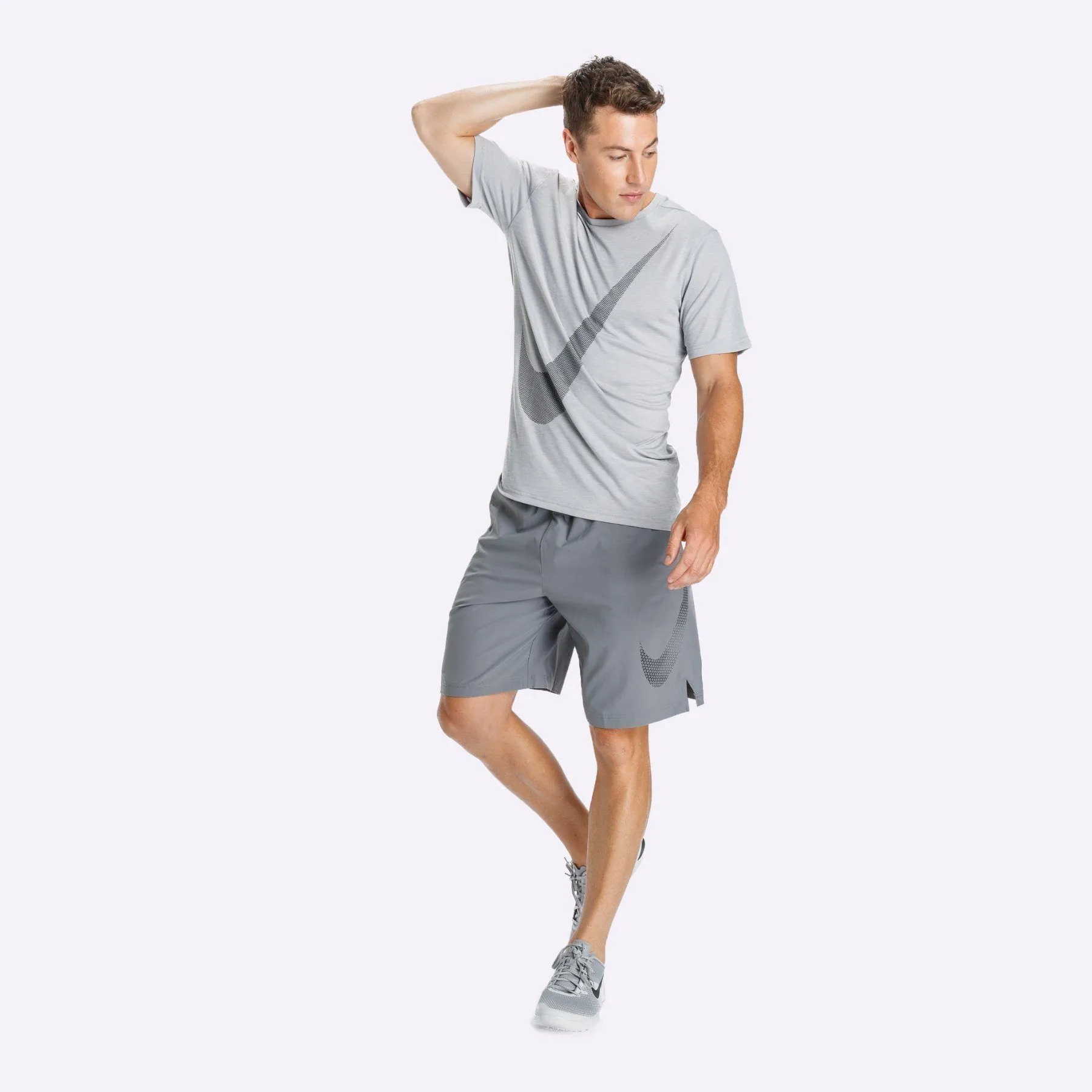 Nike Breathe - Men's Short-Sleeve Hyper Dry Training Top - Vast Grey/Atmosphere Grey/Black