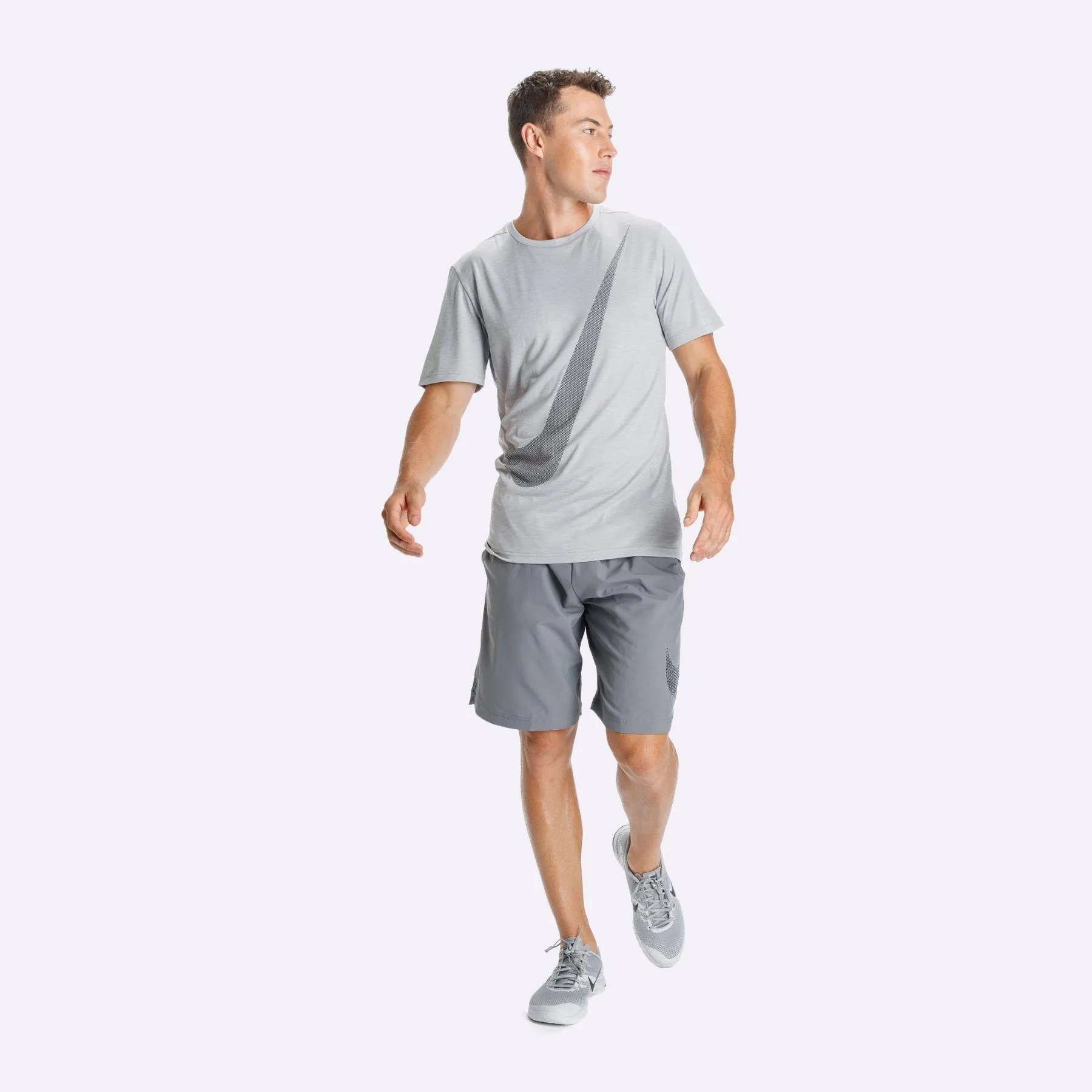 Nike Breathe - Men's Short-Sleeve Hyper Dry Training Top - Vast Grey/Atmosphere Grey/Black