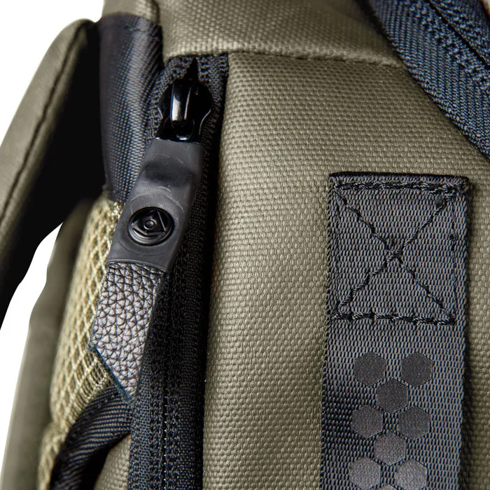 PRO TECH BACKPACK HALO