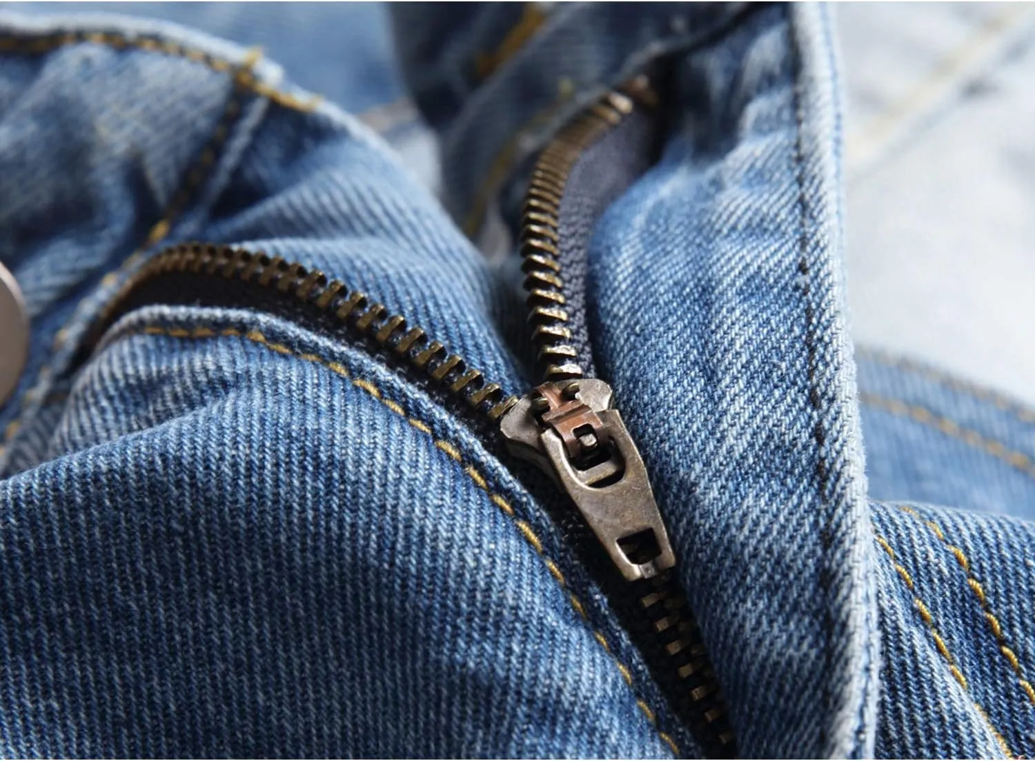 Ripped Jeans for Men Slim Denim Regular Fit Tapered Leg Distressed Destroyed Pants Mens Jeans with Hole