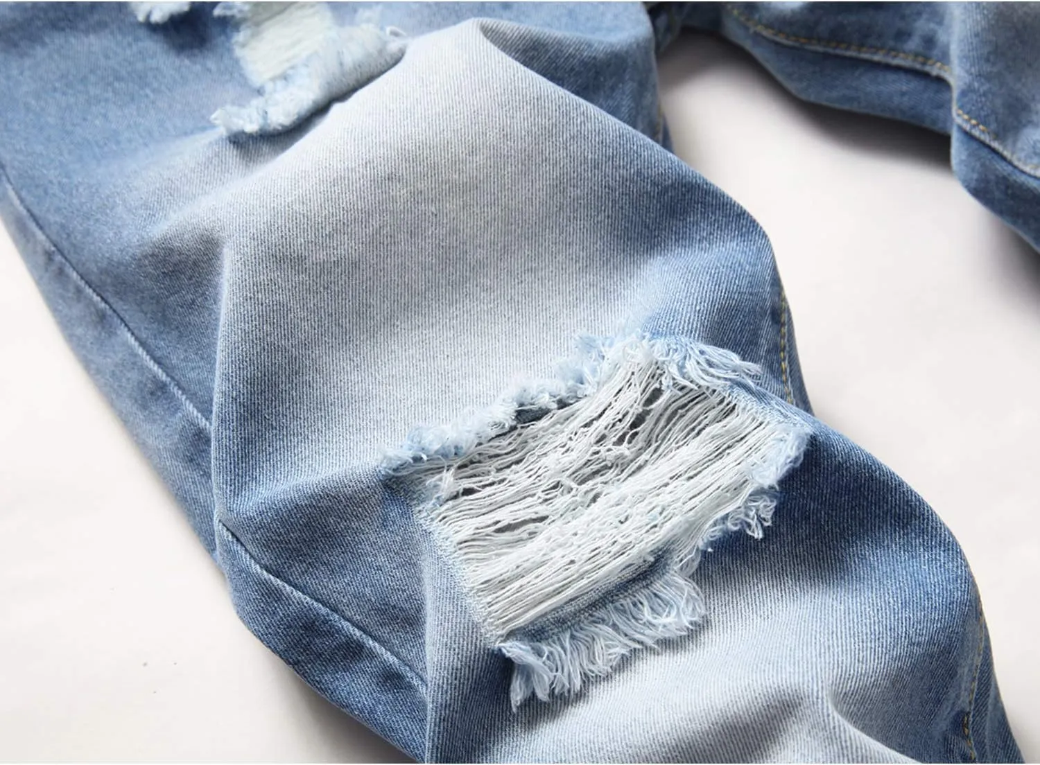 Ripped Jeans for Men Slim Denim Regular Fit Tapered Leg Distressed Destroyed Pants Mens Jeans with Hole