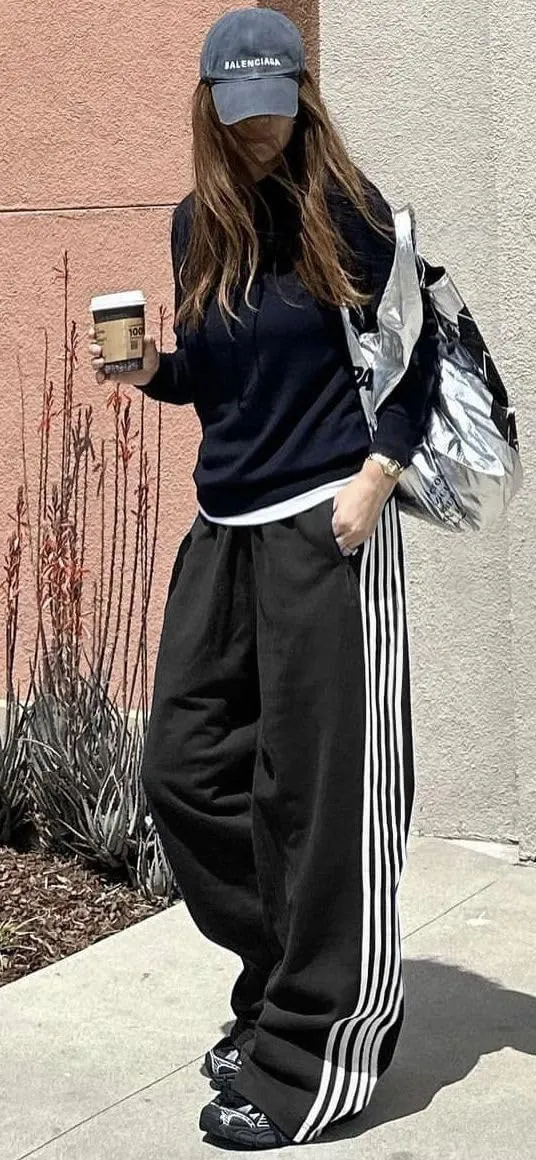 Women Track Pants Wide Leg Striped Sweatpants Elastic High Waist Baggy Pants with Pockets